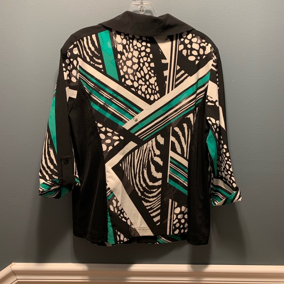 Light weight Jacket - Picture 4 of 4